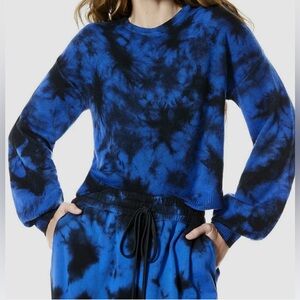 Alice + Olivia Blue Ansley Tie Dye Cropped Long Sleeve Sweater